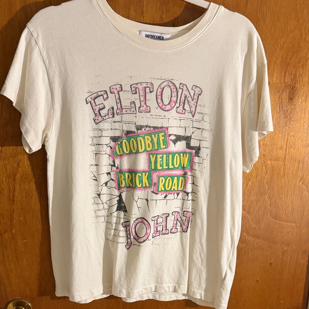 Daydreamer Elton John Goodbye Yellow Brick Road' Cream Graphic Tee